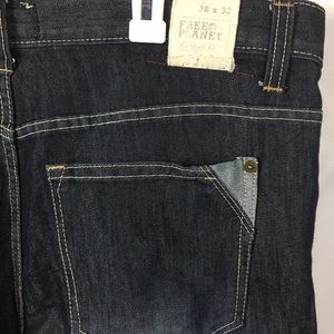 Dark blue free planet jeans